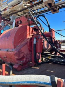 large-used-2004-th-60-range-i-water-well-drilling-rig (1)