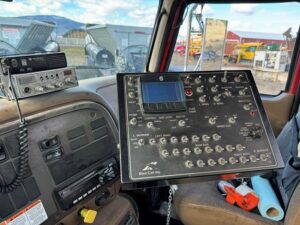 large-used-2005-mack-cl-733 (2)