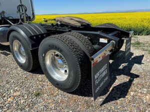 large-used-2018-freightliner-122-sd (12)