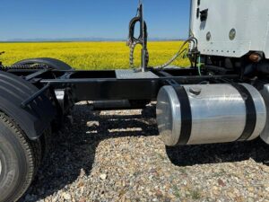 large-used-2018-freightliner-122-sd (13)