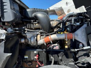 large-used-2018-freightliner-122-sd (5)